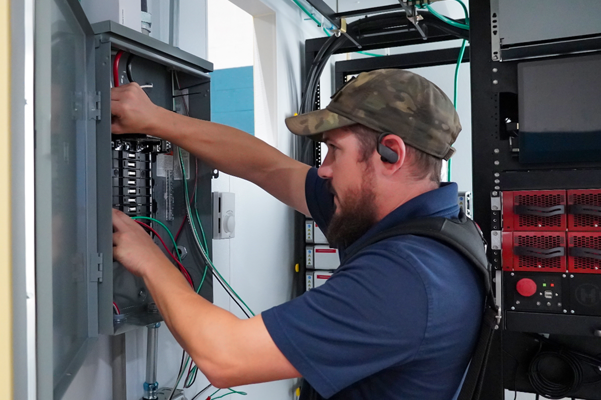 HCI Energy evan electrical tech pic