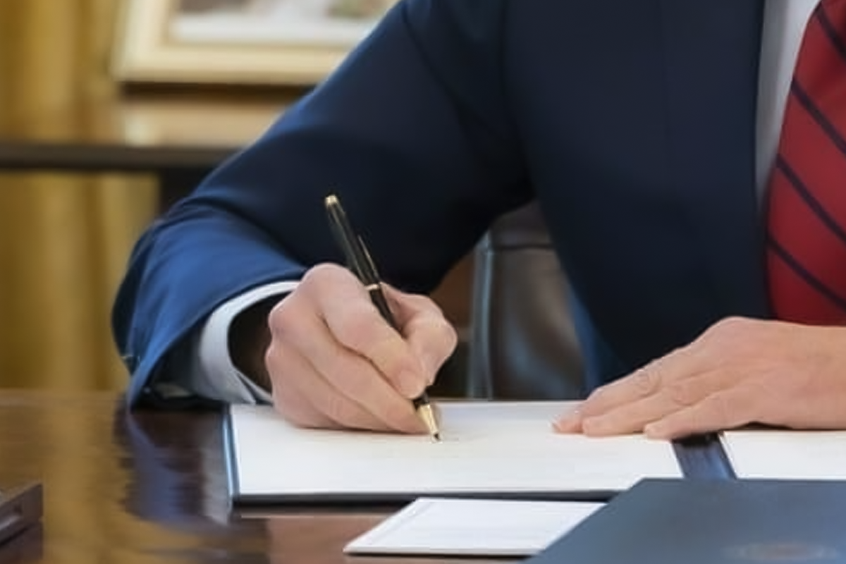 Infaltion reduction act signing