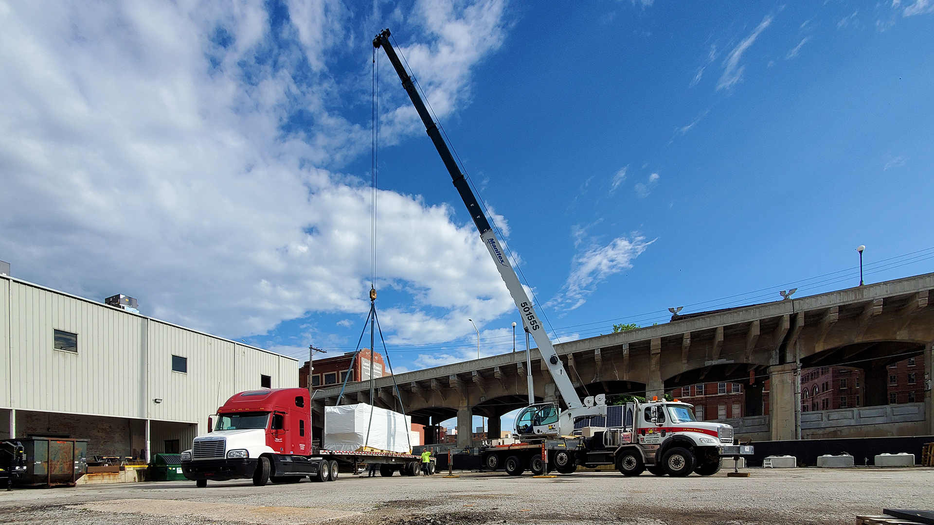 White River delivery loading crane 1